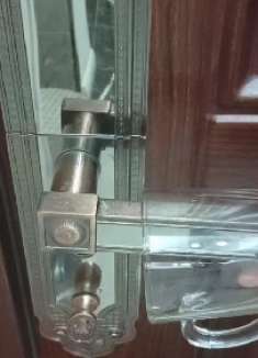 原来1个玻璃杯也能防狼防盗，头一次见这么简单实用的防身招数