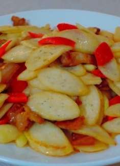 茭白怎么做好吃？加1块五花肉这样做营养美味