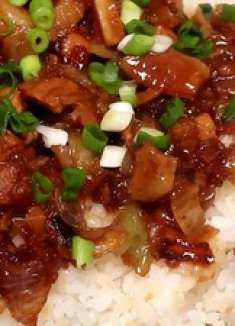 卤肉饭真的太简单了，关键超好吃，汁儿香味浓，肥而不腻，太解馋