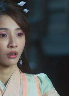 兰陵王之泣血刀锋：女子身受重伤昏迷不醒，路人见状赶忙出手相救