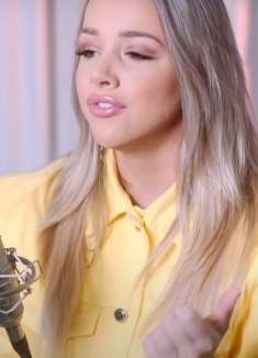 清澈女声翻唱：「LOVE NWANTITI」