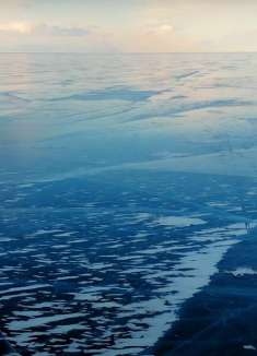 俄罗斯贝加尔湖：亚欧大陆最大的淡水湖