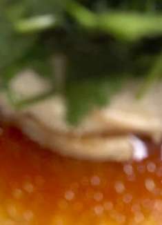 清蒸鲈鱼，记住这几个技巧，肉质鲜嫩无腥味