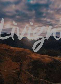 意大利最美乡镇利维尼奥的秋天