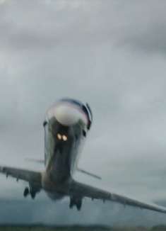 2023陷落哥最新电影《飞机陷落》陷落哥化身机长绝地求生！