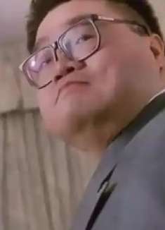 帅小伙被美女盯上，一个接一个进屋，下秒直接动起手！