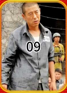 杀人犯回家吊孝，不料却被警方围堵！