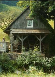 来一场浪漫的公路旅行，告别 2022 