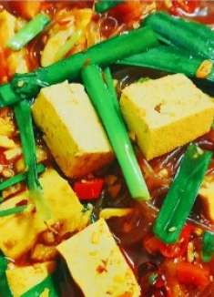 豆腐炖粉条这样做太香了,一上桌大家都抢着吃