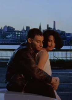 唯美氛围感 MV，舞蹈演绎摇滚情书