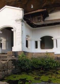 体验斯里兰卡：丹布拉洞穴神庙