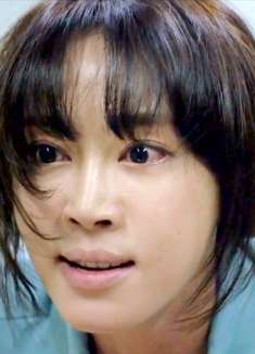 人性和欲望交织的电影，丑陋又肮脏，把人的贪婪发挥到极致