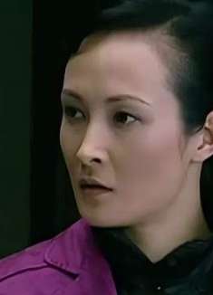 幸福陷阱：小伙发现可疑账户报警，女总暴怒开除他，下秒彻底傻眼