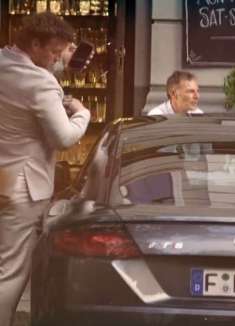 大众创意广告，又来黑奥迪了