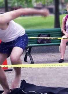 集体抢救塑料玩偶？是我病了还是这个世界病了