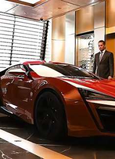 速度：莱肯超跑，你看一眼就会爱上它