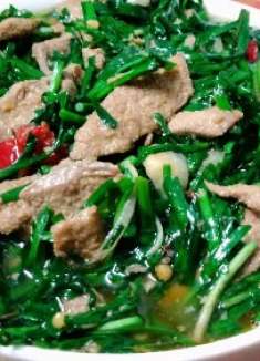 韭菜爆炒猪肝这样做嫩滑不老，开胃下饭的家常菜美食佳肴！