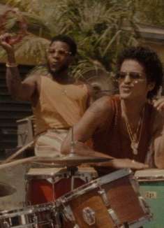 夏日即兴演出 | Silk Sonic 第二首新歌来袭