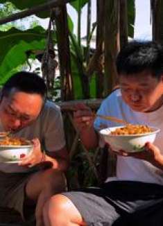 爆辣牛肉炒河粉,哥俩一人一堆碗,这吃相看饿了!