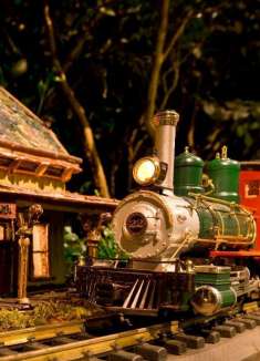 误入小人国！纽约植物园精致火车之旅