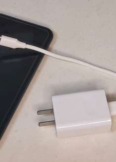 手机发烫耗电快！原来是手机充电做错了，很多人还不知道