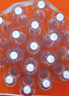 废弃可乐瓶，不要急着丢掉哦！来看看如何DIY一个脚凳