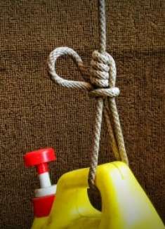 绳结可来回移动，并能够及时制动的一种绳结打法