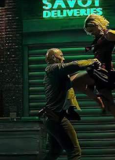 速度与激情：强森能不能打我不知道，但这个妞下手是真的狠！