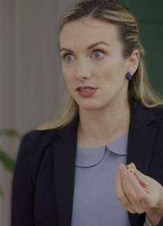 过于真实！当我和同事在办公室「聊八卦」