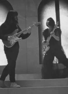 黑白音乐短片，带入你的极简主义梦