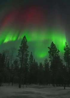 北极延时摄影，无法用言语形容的极光