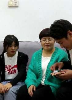 拆迁赔偿两套大的一套小的，3个儿女怎么分才公平？难坏了农村妈