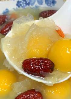 冬天南瓜这样吃营养美味，不炒不油炸，软糯香甜，出锅汤汁都不剩