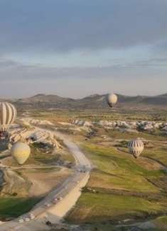 从城市到天空，热气球的梦幻童话世界