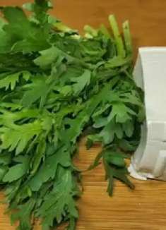 茼蒿搭配豆腐，教你营养做法，不煎不炒不蒸，总吃不腻