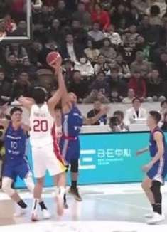 杨瀚森惨遭隔扣!首秀只有2分!完全体快船惨败爵士21分啊