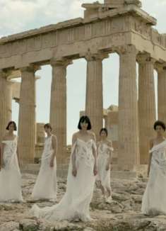 Dior Cruise 2022系列:雅典卫成的飘逸之美