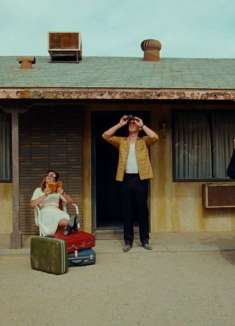 怪异的神圣感 MV，你到底瞅啥？