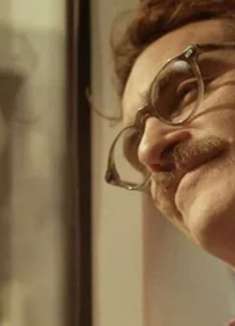 唯美而孤寂，人与 AI 的爱情「她」