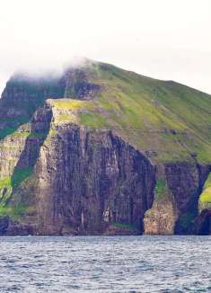 法罗群岛之维斯马纳海悬崖