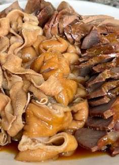 鸭杂炒出来不够香，试试这道卤水鸭杂，鲜香脆爽，太香太好吃了