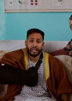 搞笑短片：今天，一群「上帝」来探望病号了