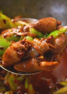 金窝银窝不如自家小窝，真心好心不如一份鸡心