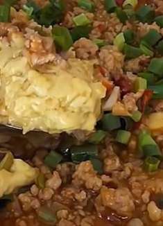 莲藕加鸡蛋这样做，我家经常做着吃，营养美味，老人孩子都喜欢吃