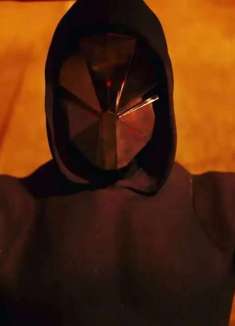 「我是传奇」即视感，MV 里的末世氛围感