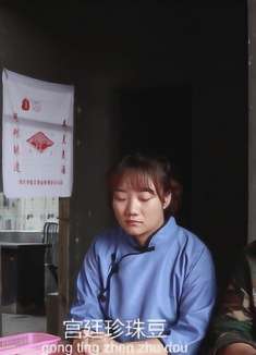 超级搞笑:碰上个机灵服务员,给足他面子