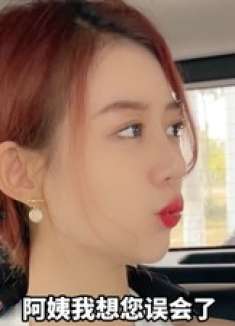 网红女神的无厘头行为：搞笑生活让人笑得眼泪都笑干了