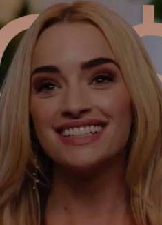 这个又拽又美的美人，她所向披靡