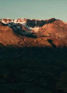 只身一人，探秘美国不应该存在的火山