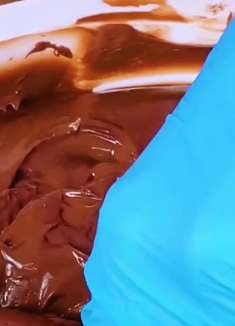 美女安检有猫腻